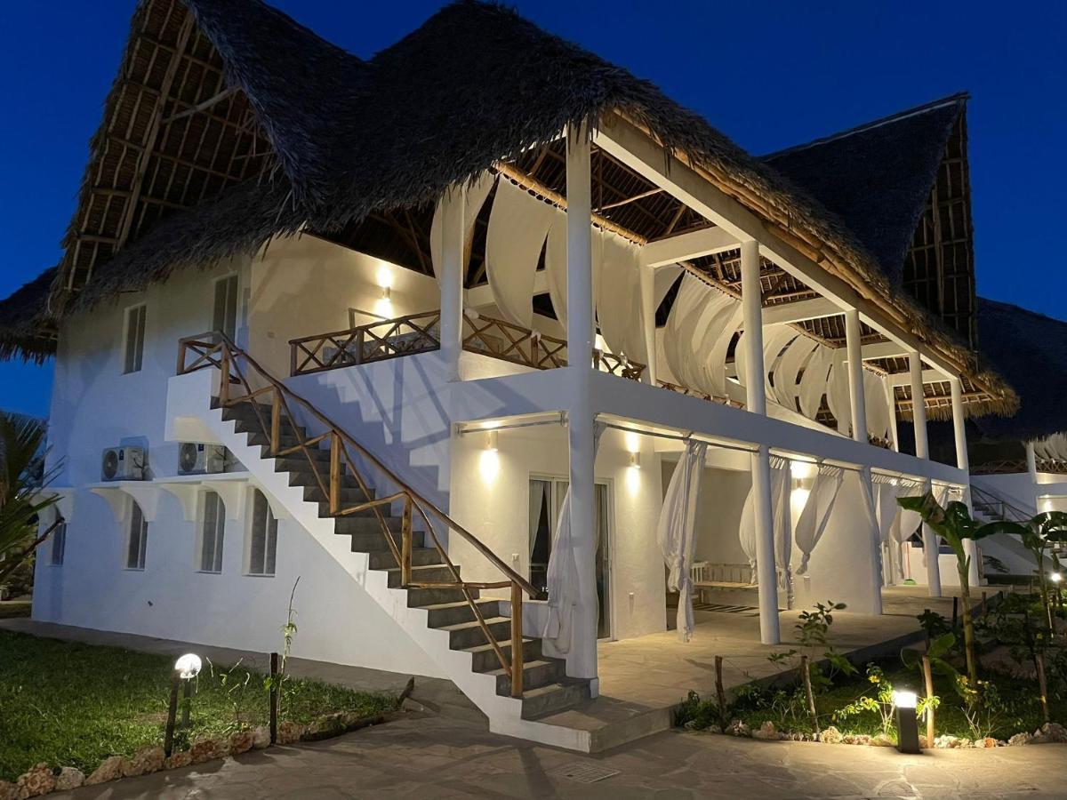 וואטאמו Ghelli House - Milele Resort מראה חיצוני תמונה