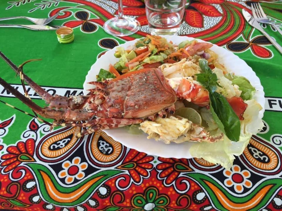וואטאמו Ghelli House - Milele Resort מראה חיצוני תמונה