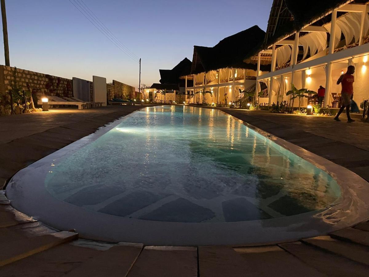 וואטאמו Ghelli House - Milele Resort מראה חיצוני תמונה