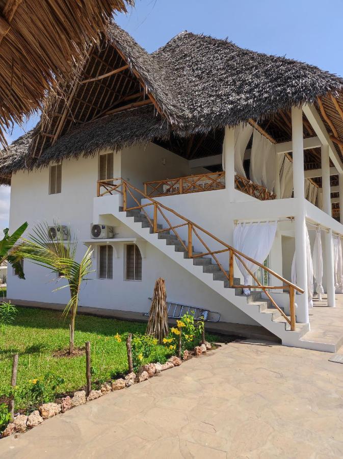 וואטאמו Ghelli House - Milele Resort מראה חיצוני תמונה