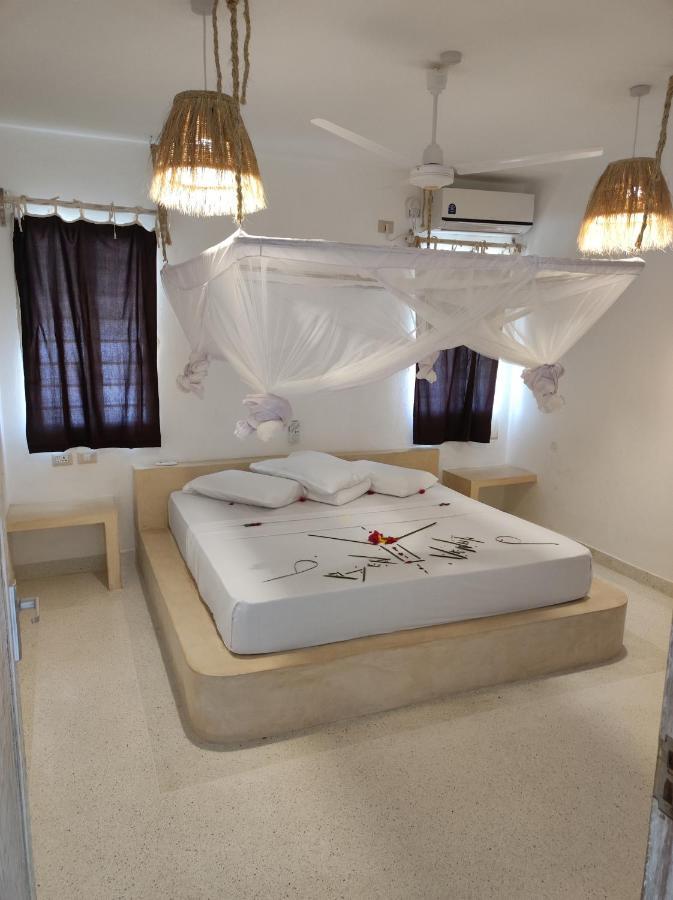 וואטאמו Ghelli House - Milele Resort מראה חיצוני תמונה
